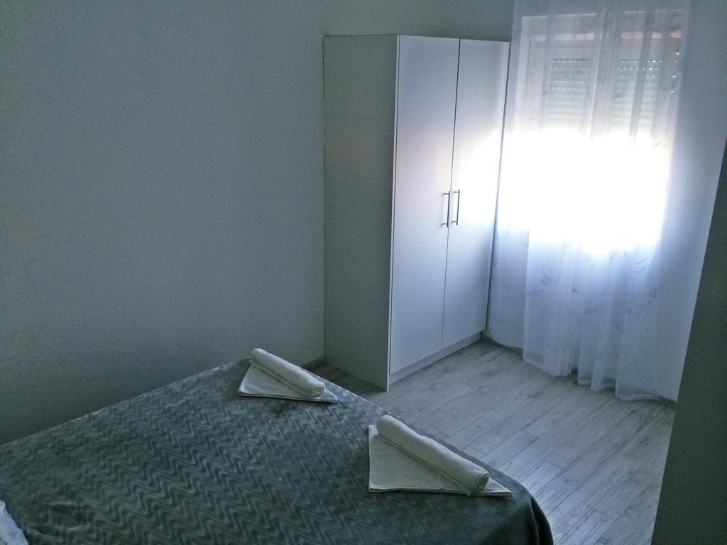 Ika Apartments Bibinje Luaran gambar