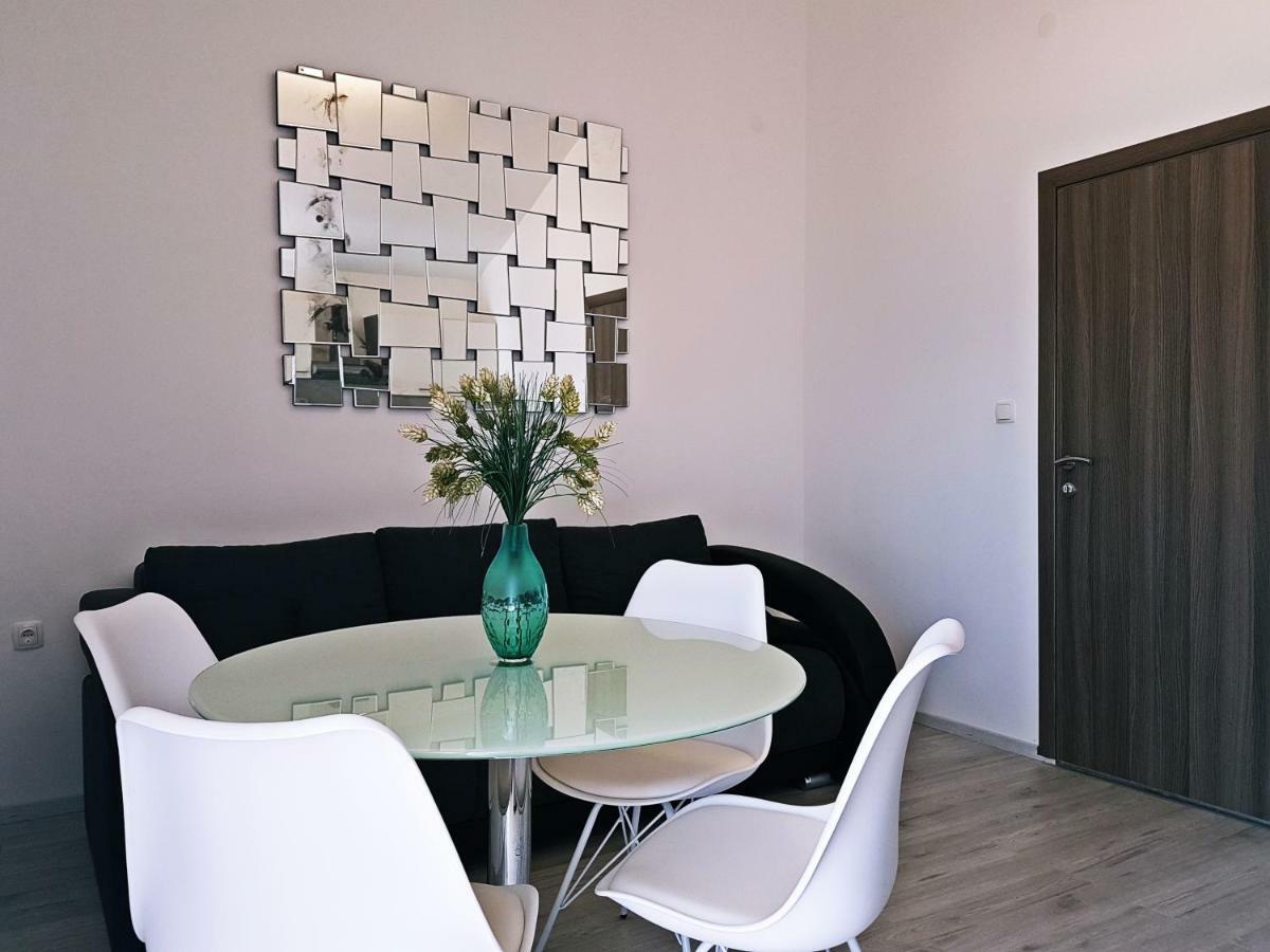 Ika Apartments Bibinje Luaran gambar