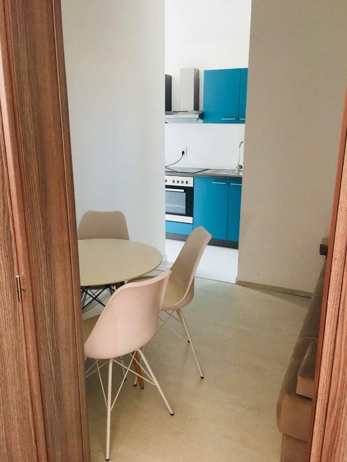 Ika Apartments Bibinje Luaran gambar